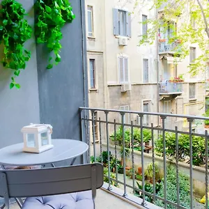 Apartment Book Now! Corso Buenos Aires & Loreto M1, Milan