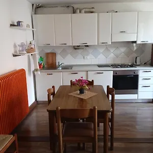 Apartment Primo Sole, Primaluna